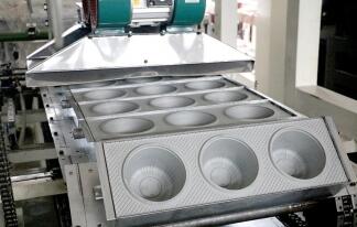 山東餐盒機(jī)哪家性價(jià)比高，真空成型機(jī)廠家推薦